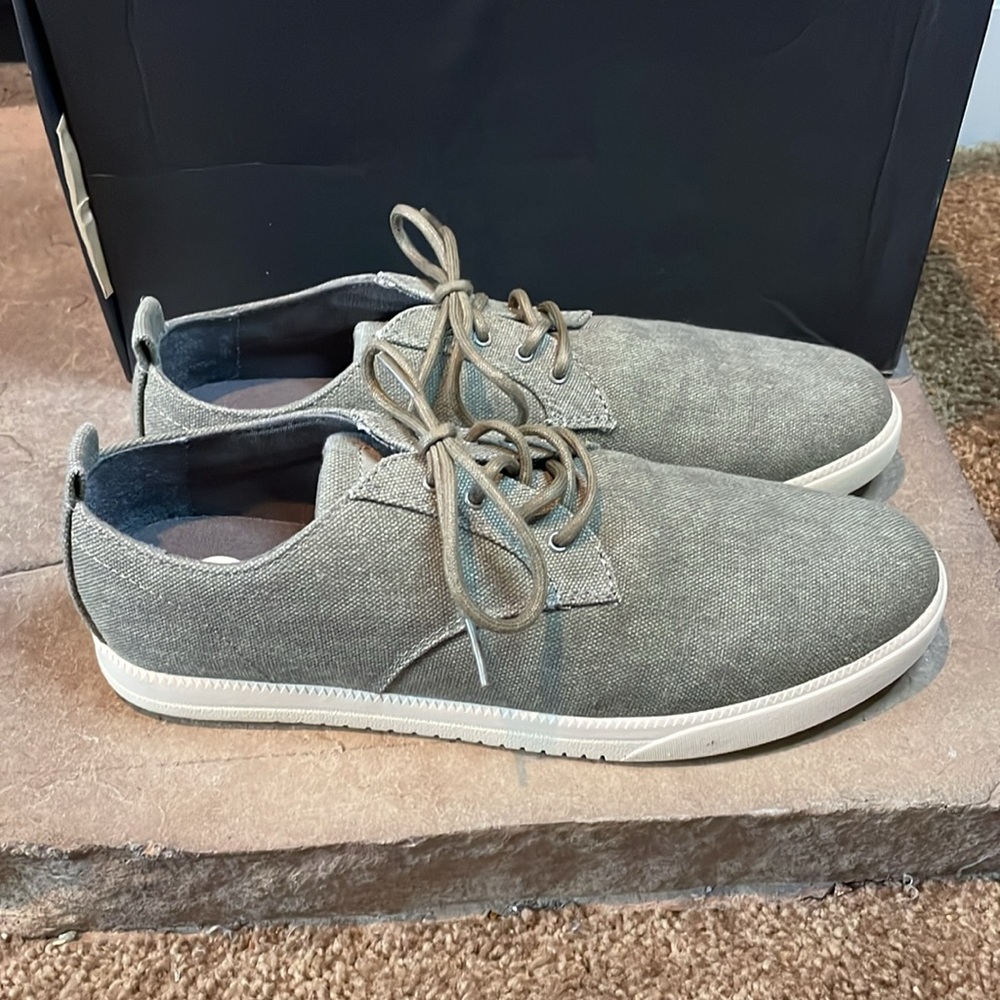 💥NIB Clae Ellington💥